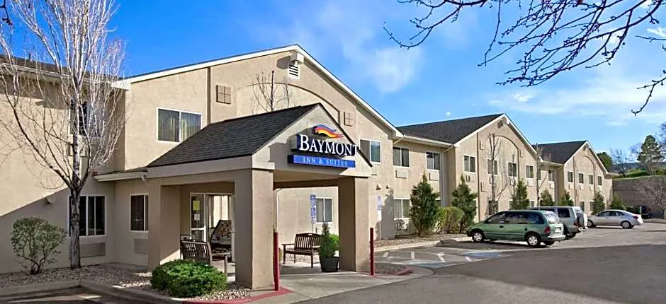 Baymont by Wyndham Golden/Red Rocks