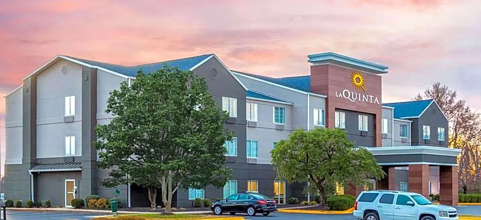 La Quinta Inn & Suites by Wyndham Hopkinsville