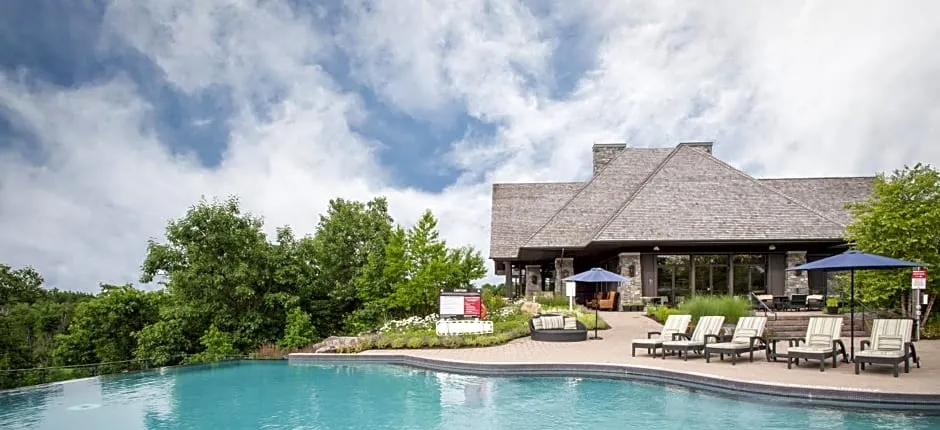 Muskoka Bay Resort