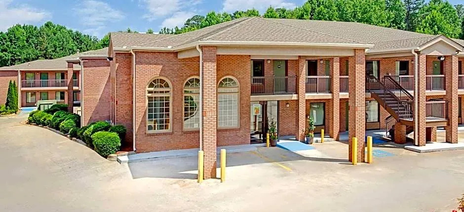 Super 8 by Wyndham Acworth/Atlanta Area