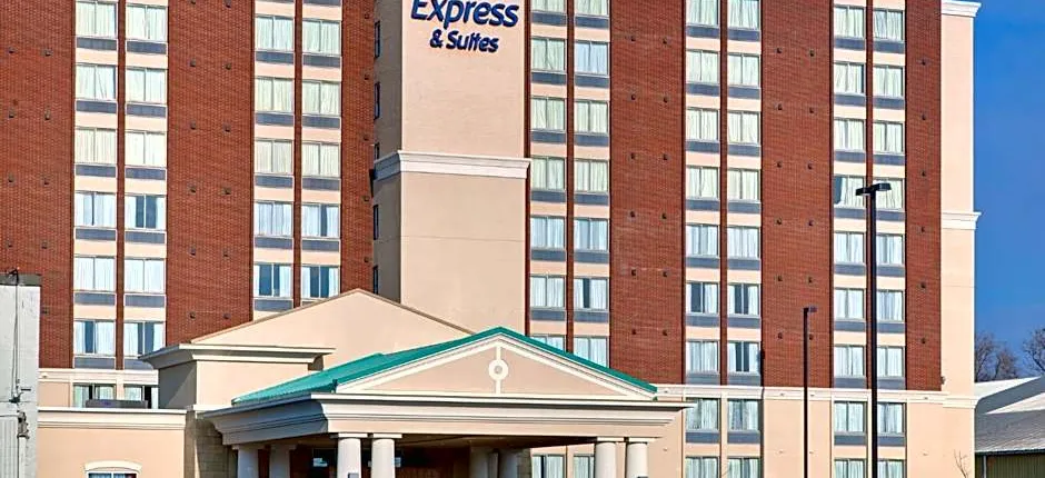 Holiday Inn Express Hotel & Suites Chatham South By IHG