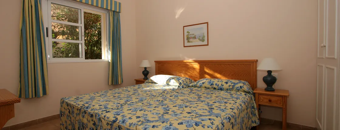 Apartamentos Jardín Del Conde