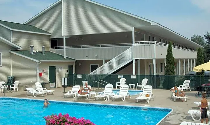 Sierra Sands Family Lodge