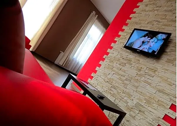 Platinum Aparthotel