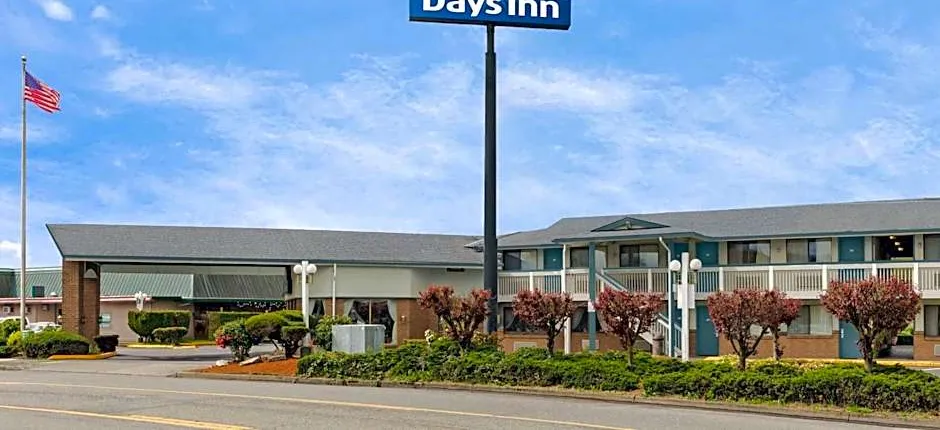 Days Inn by Wyndham Auburn