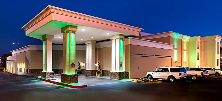 Holiday Inn Hotel & Suites Oklahoma City North By IHG