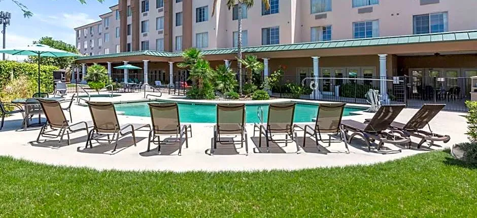 Country Inn & Suites by Radisson, Mesa, AZ