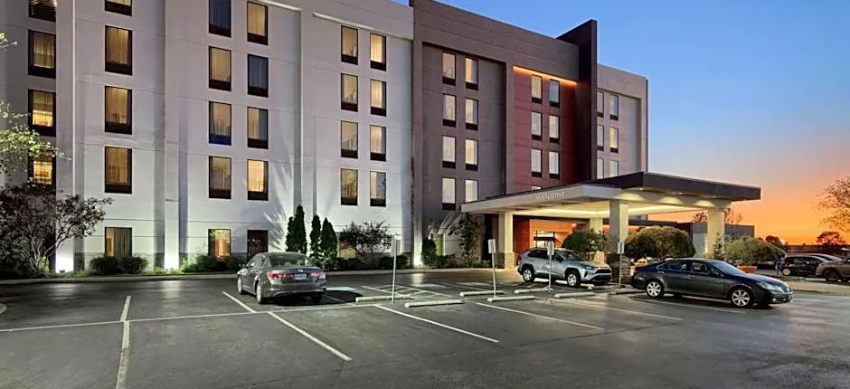 Hampton Inn Louisville-Northeast