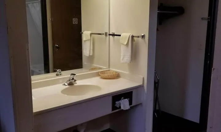 Bilmar Inn & Suites Dell Rapids