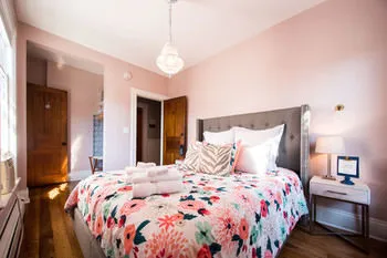 The Inn At Five Points