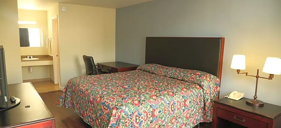 Economy Inn - Charlotte