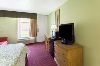 Days Inn Washington NC