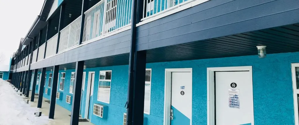 Empire Inn & Suites Red Deer