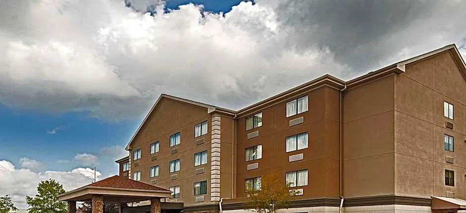 Comfort Inn & Suites Copley Akron