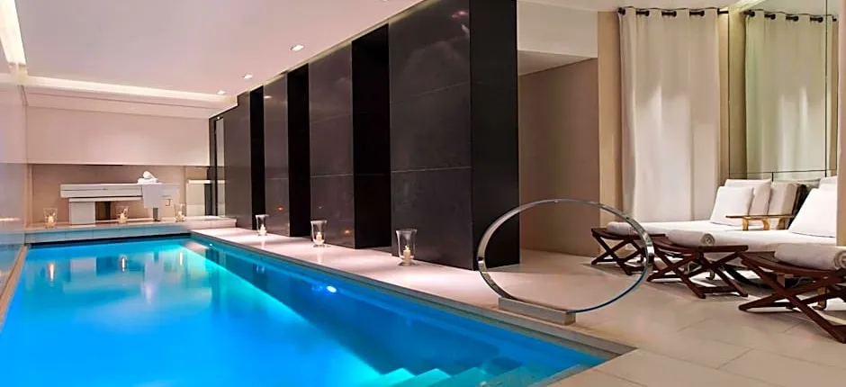 Le Metropolitan a Tribute Portfolio Hotel Paris