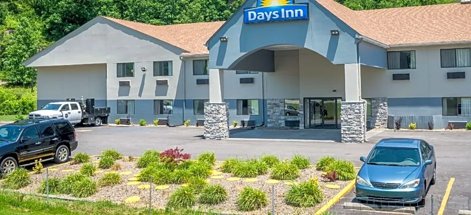 Days Inn by Wyndham Ashland