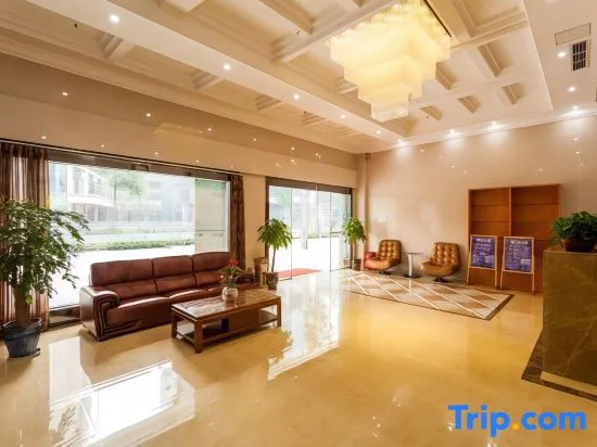 GreenTree Hotel (Chengdu High-tech West Zone Longhu Times Tianjie)