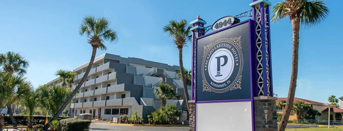 Palazzo Lakeside Hotel
