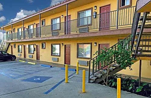 Satellite Motel