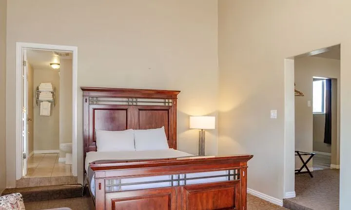 Mountain Ridge Cabins&Lodging