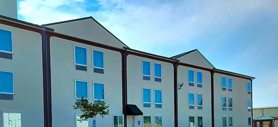 Days Inn by Wyndham LaPlace- New Orleans