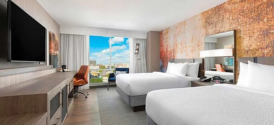 Courtyard by Marriott Austin Downtown/Convention Center