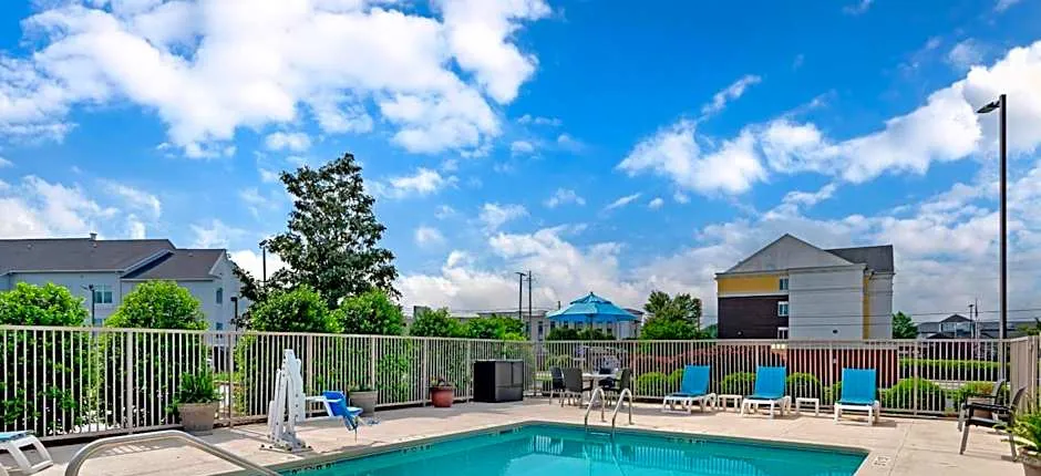 Comfort Suites Oxford