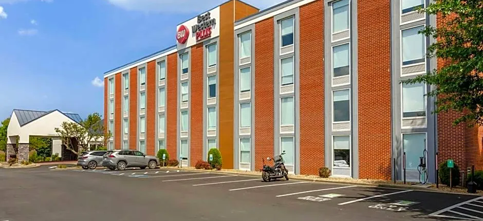 Best Western Plus Beckley Inn