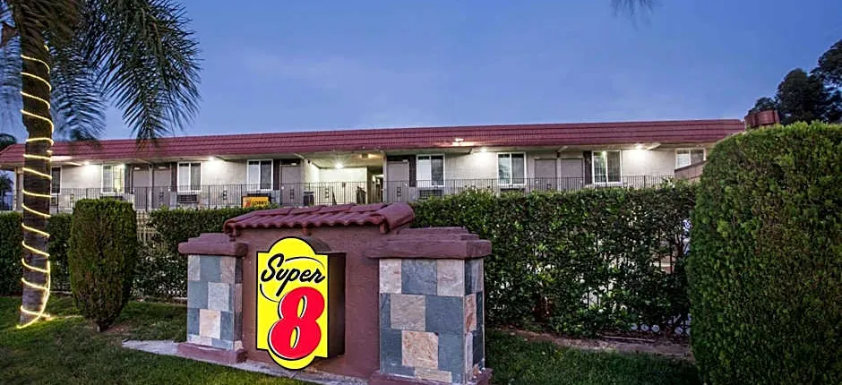 Super 8 by Wyndham Redlands/San Bernardino