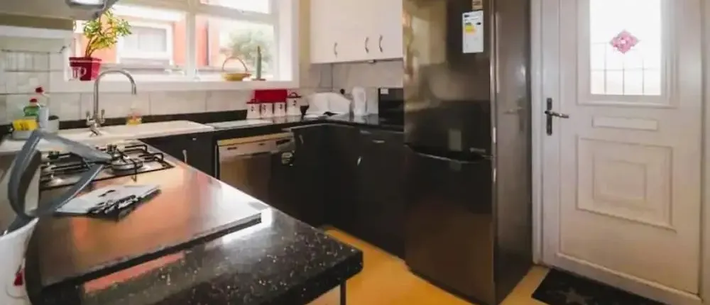 Cozy Coastal Retreat in Blackpool