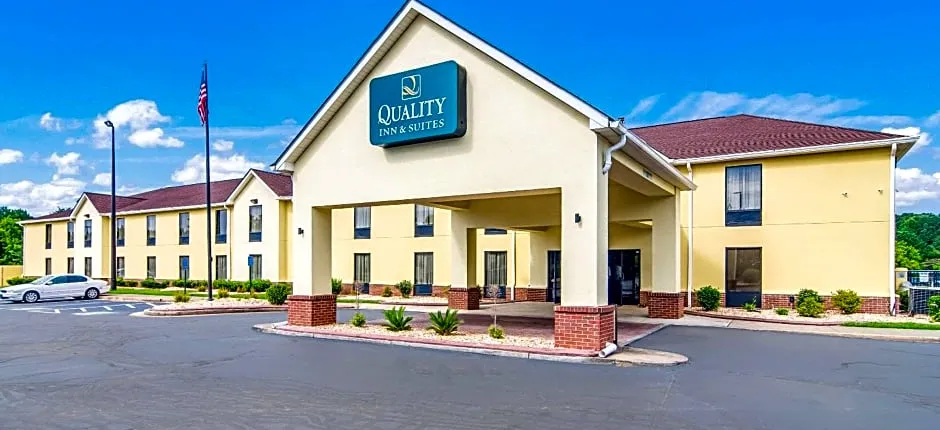 Quality Inn & Suites Canton, GA