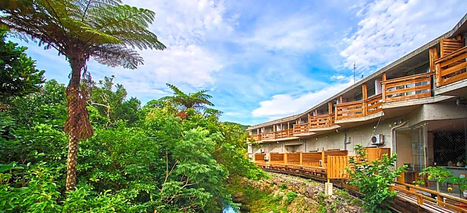 Iriomotejima-Jungle Hotel Painumaya