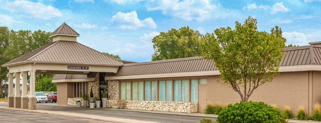Ramada By Wyndham Midtown Grand Island