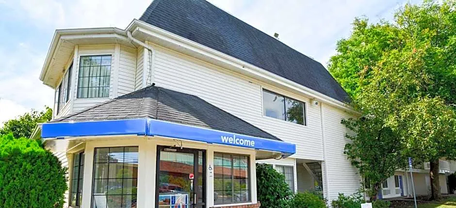 Motel 6-Wethersfield, CT - Hartford
