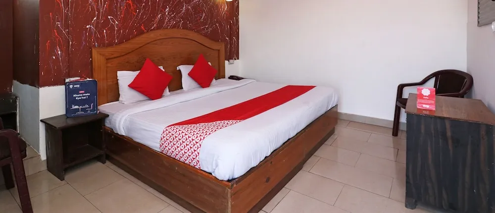 OYO 24305 Hotel Lions India