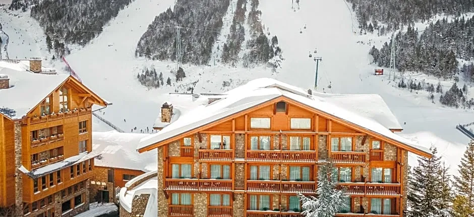 Sport Hotel Village