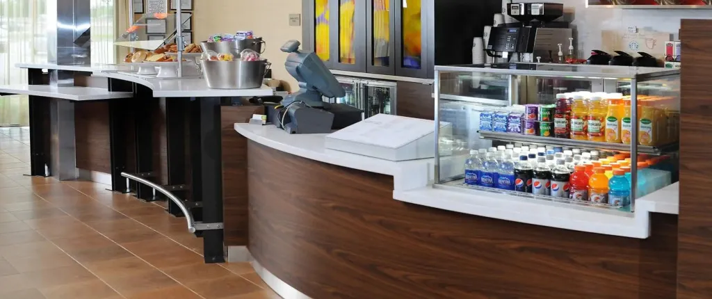 Courtyard by Marriott Houston Hobby Airport