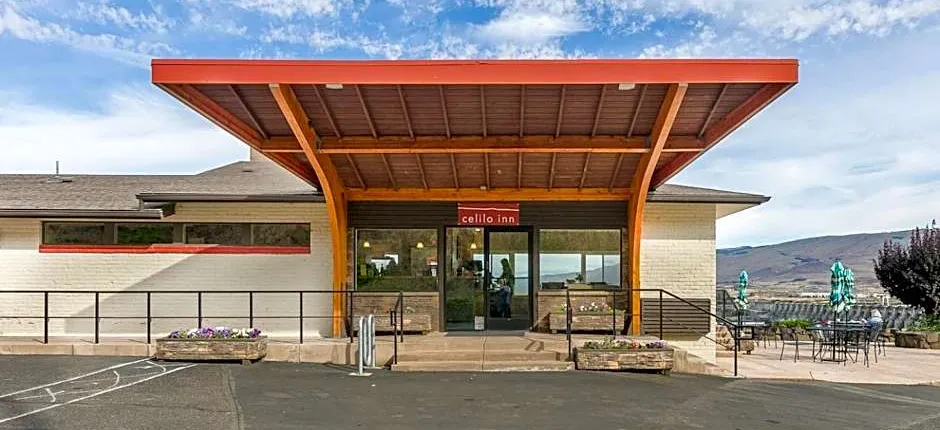 Celilo Inn
