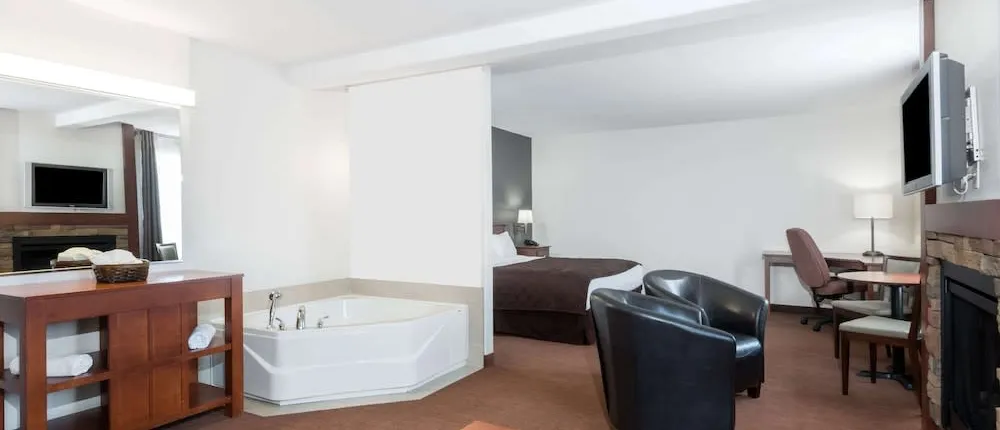Super 8 by Wyndham Trois-Rivieres