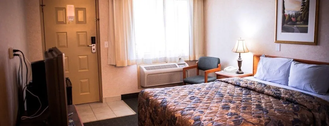 LANGLEY HWY HOTEL