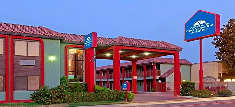 Americas Best Value Inn and Suites Bakersfield Central