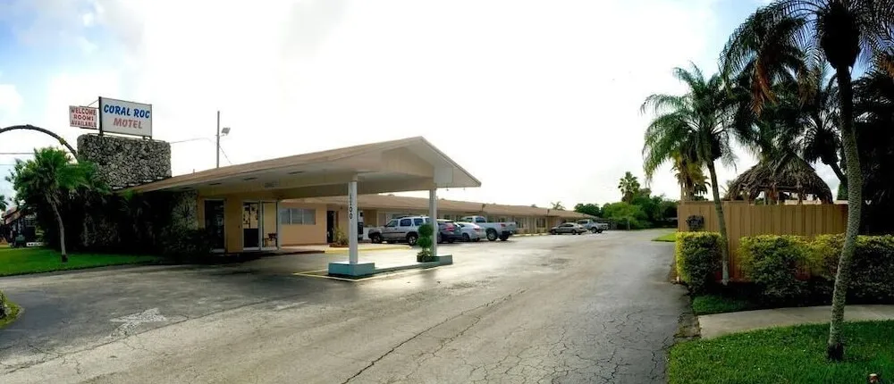 Coral Roc Motel
