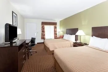 Super 8 Downtown Decatur