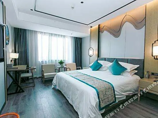 Longquan Nanguo Garden Hotel