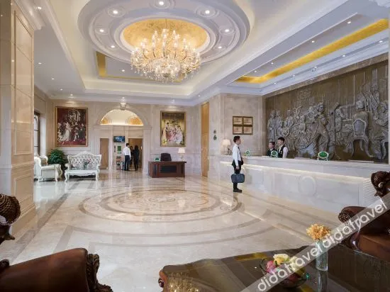 Vienna International Hotel (Li Guang Load Yong Run Plaza)