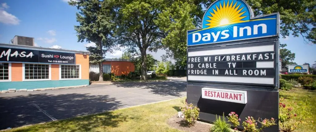 Days Inn by Wyndham Hicksville Long Island