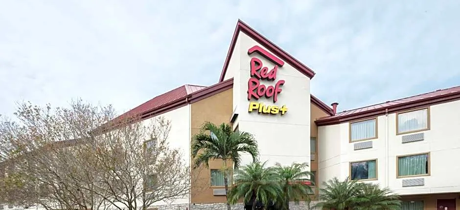 Red Roof PLUS+ West Palm Beach