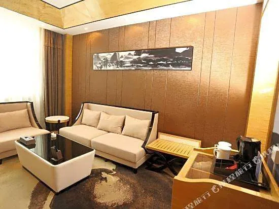 Jiamei Holiday Hotel