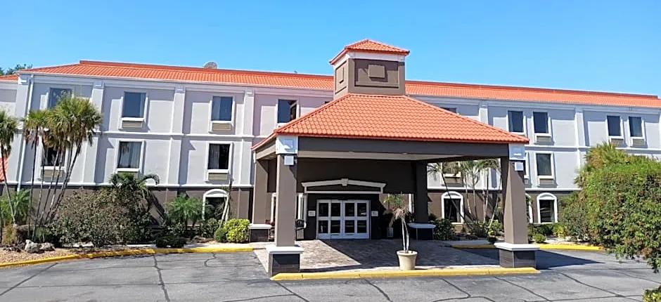 Best Western Plus Bradenton Hotel & Suites
