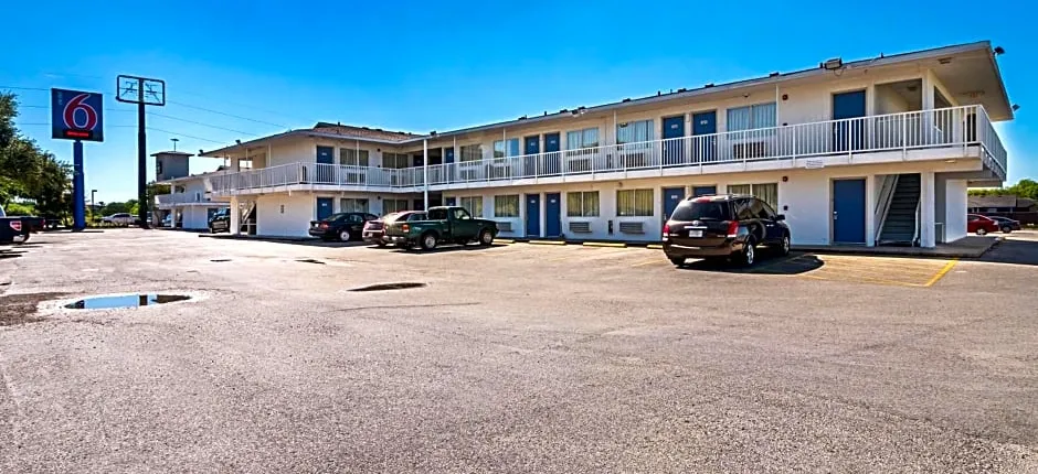 Motel 6-Corpus Christi, TX - Northwest
